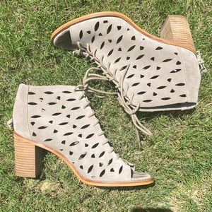 Open Toe Booties, Gianni Bini, Size 10